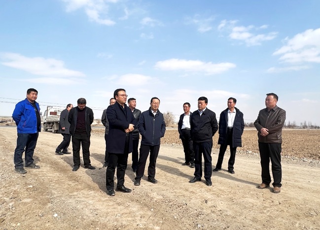 振興種業(yè)在行動,敦煌種業(yè)牽手奧凱種機、大禹節(jié)水現(xiàn)場對接推進千畝智慧種業(yè)示范園區(qū)建設(shè)項目